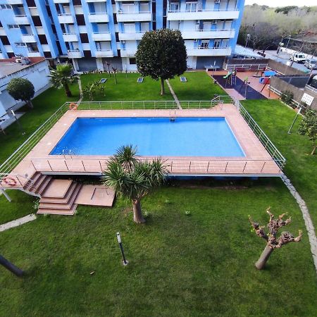 Aiguaneu Es Mediterrani Бланес Экстерьер фото